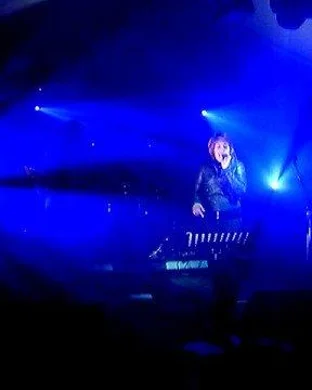 Live concert by Eliza McLamb