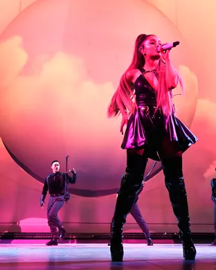 Live concert by Ariana Grande