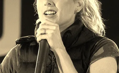 Iliza Shlesinger