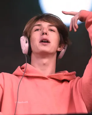 Whethan